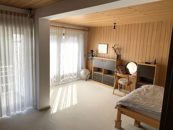 Reiheneckhaus 182 m² im Musikerviertel Hanau mit Garten, provisionsfrei – Zimmer 1 von 3 im OG