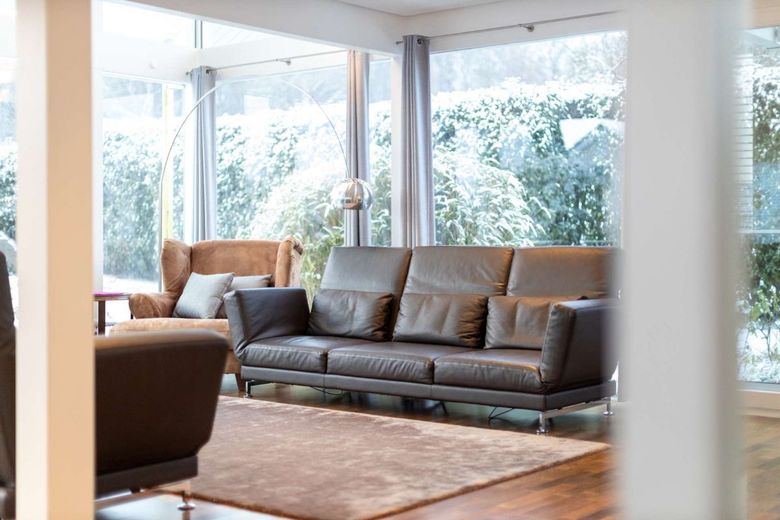 Hochwertige Design-Villa am Ortsrand – Wohnbereich