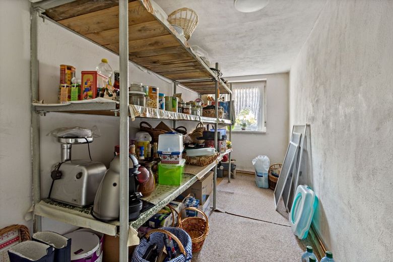 Raus aufs Land! Einfamilienhaus in Neehausen – Vorratskammer