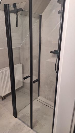 Occasione unica - Lussuoso appartamento duplex di 4,5 locali con vasca idromassaggio ecc. – Gästebad