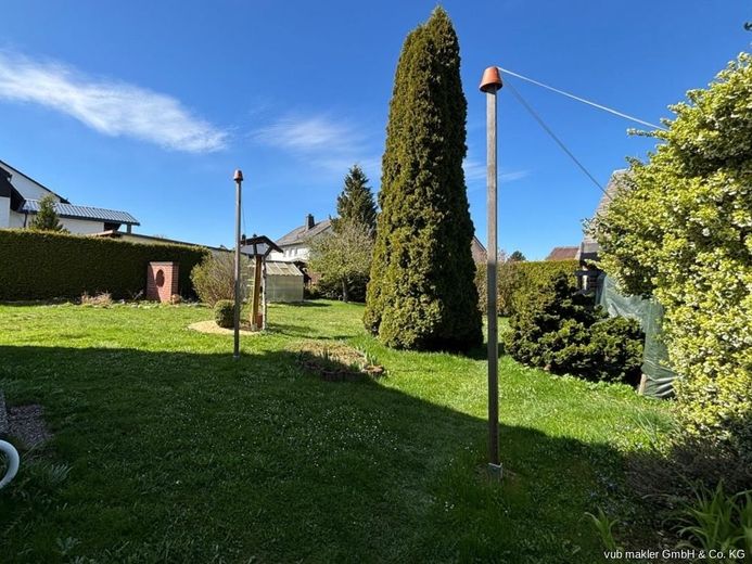 Solides, modernisiertes Einfamilienhaus in bevorzugter Wohnlage von Zell – VUB0002343-14