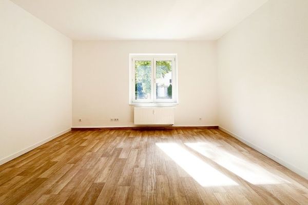 Jetzt 2 Monate warmmietfrei*: Komfortable, renovierte Erdgeschosswohnung mit Balkon