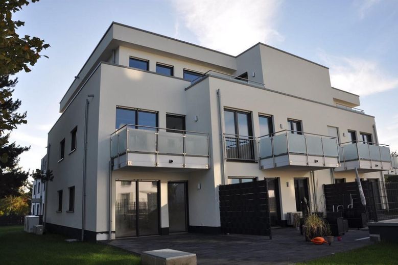 Luxus-Penthouse mit A+ Energiebilanz, Klimaanlage & Restgewährleistung bis 2027 – Wohnung 2 OG (Links)