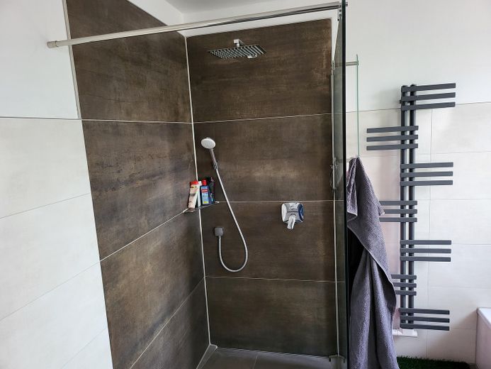 Moderne Großraumwohnung inkl. EBK, Klima und Badmöbel – Foto 12