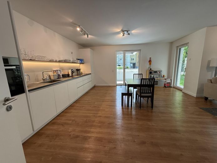 Family apartment with private garden – Foto 13