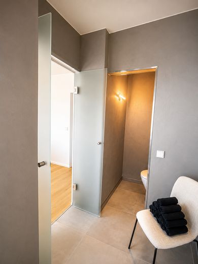 Fully furnished high-rise residence – 29F/ W1 – panoramic views over Hamburg – Foto 15
