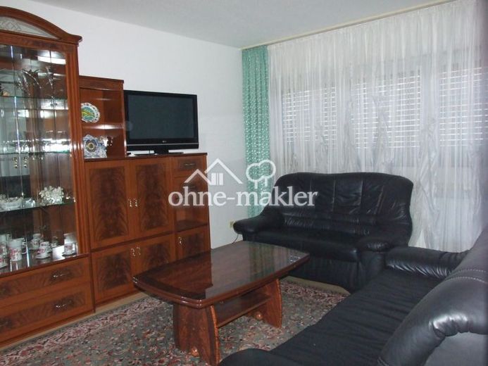 Beautiful furnished apartment in a central location from private owner – Foto 1