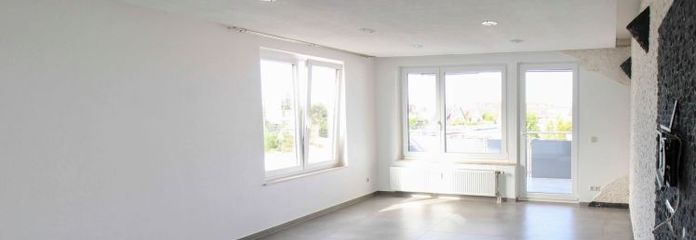 Smart & Stilvoll: Modernisierte 4-Zimmer-Oase mit sonnigem Südwest-Balkon und Klima in Friolzheim!