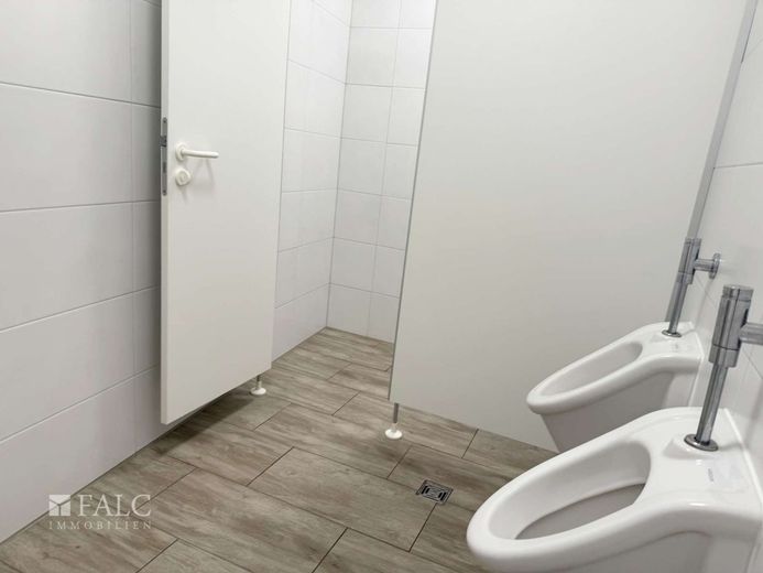 Ihr neues Sushi-Restaurant: Attraktive Gewerbefläche in bester Lage – Gäste-WC