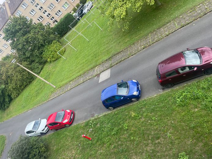 Parkplätze vor der Tür