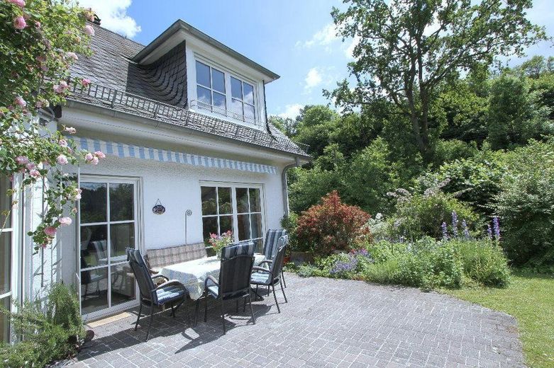 sonnige Südwest-Terrasse