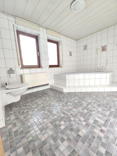 Haushälfte mit 2 separaten Wohnungen, eigenem Garten **OHNE PROVISION** – Foto 42