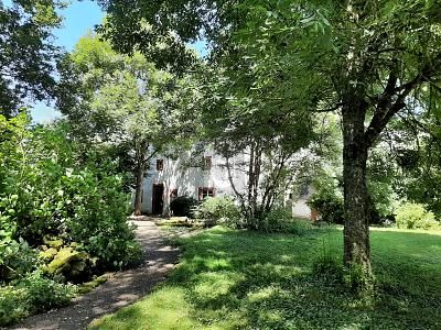 BEAUCOUP DE CHARME, RÉNOVÉE, BEAUCOUP D’ESPACE, APPARTEMENT DE VACANCES – 1773009325_88edf1.jpg