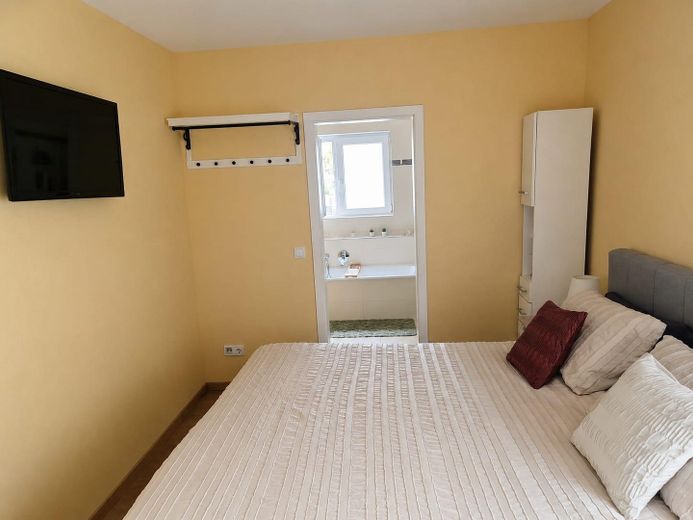 Helle Wohlfühlwohnung in zentraler Lage – 104 m² Wohnkomfort – Foto 5