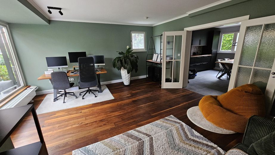 Büro/Wohnzimmer im EG