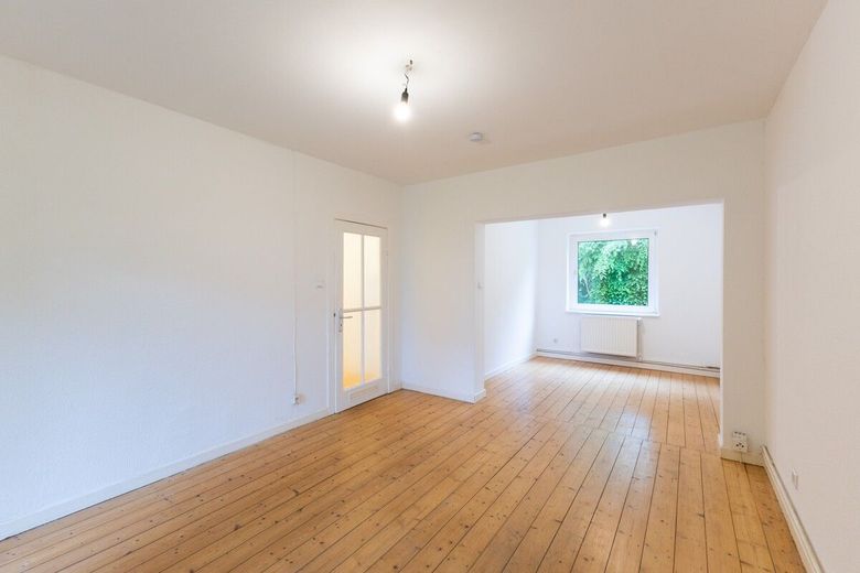 Erdgeschosswohnung - sofort bezugsfertig und leerstehend – Wohn-Esszimmer