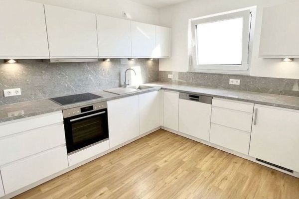 Gemütliche und lichtdurchflutete 2 Zimmer Etagenwohnung in Biberach im Kinzigtal
