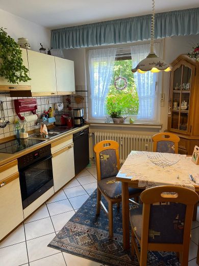 Ruhige 2,5-Zimmer-Erdgeschosswohnung mit Balkon in Essen-Bedingrade – Foto 6