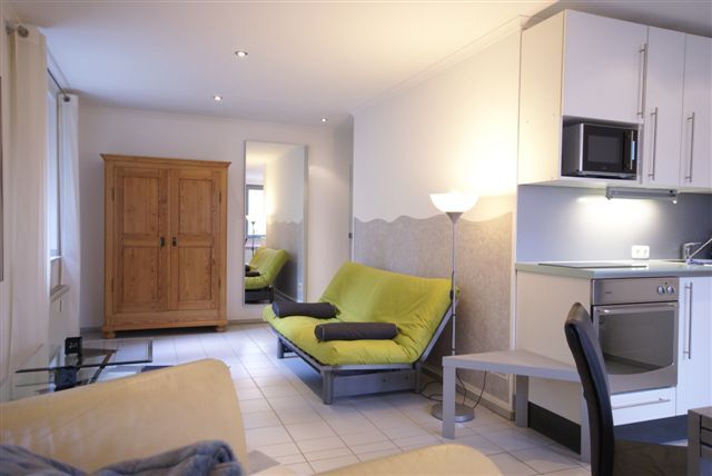 Moderne Wohnung mit KFZ-Stellplatz und W-LAN, kurze Fahrzeit zur Ruhr-Uni Bochum und zur A 43 – ffeb5c883b3d481c9e77dc984191d250ebdc9c48.jpg