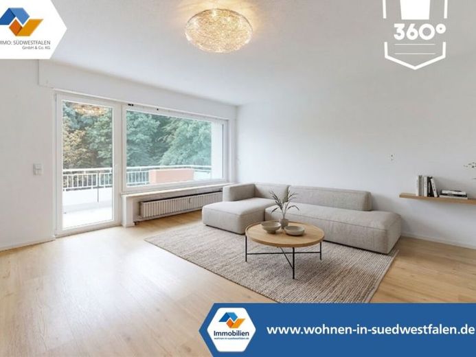 VR Immo: Moderne 4-Zimmerwohnung mit Balkon und Tiefgaragenstellplatz – फोटो 1