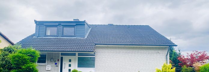 Gemoderniseerde eengezinswoning met 187 m² woonoppervlak, 6 kamers, garage en tuin, zonder makelaar – Haus Eingangsbereich