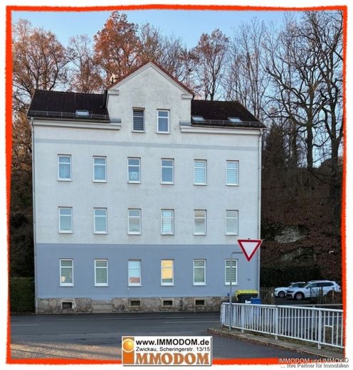 2-Zimmer-Wohnung mit schönem Bad in Wilkau-Hasslau, helle Räume, preiswert zu vermieten! – Hausansicht