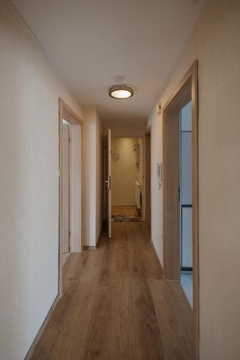 Flur 2 Richtung Flur 1 OG