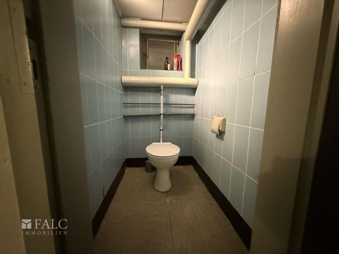 Attraktive Gewerbefläche in bester Innenstadtlage von Remscheid – Badezimmer