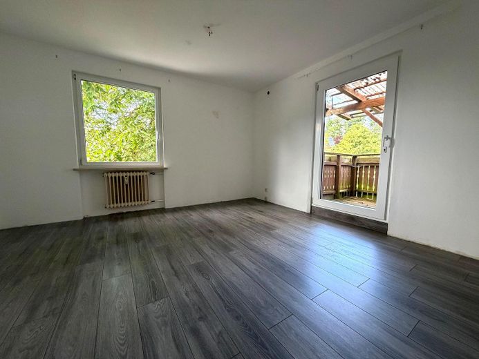 Großes 3-Familienhaus inkl. 3 Garage * in Bad Berneck – Zimmer