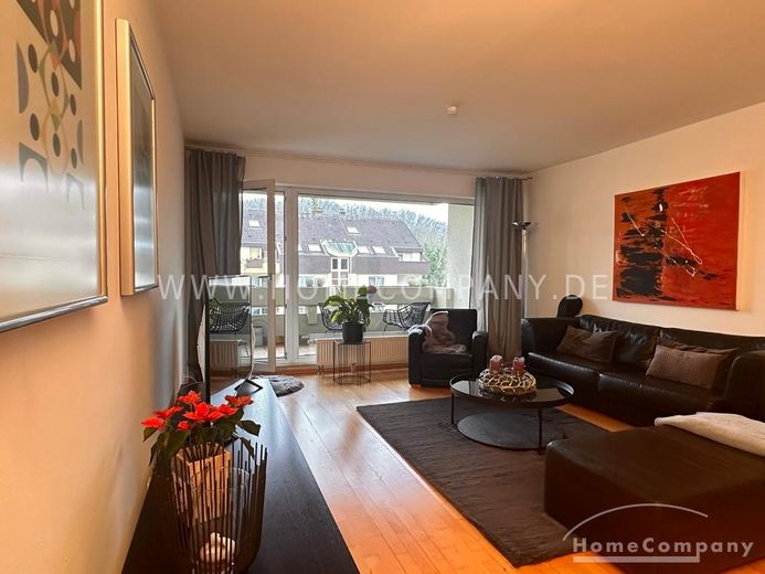**Großzügige Wohnung in guter Wohnlage in Saarbrücken St. Johann** – f266a3122ac10f286db8500c05afca3c9a67b1e5.jpg