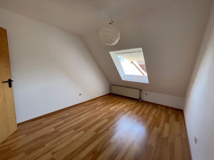 شقة ميزونيت أحلام من 5.5 غرف مع إطلالة على البحيرة في كونستانس-ليتسلشتتن – Schlafzimmer S