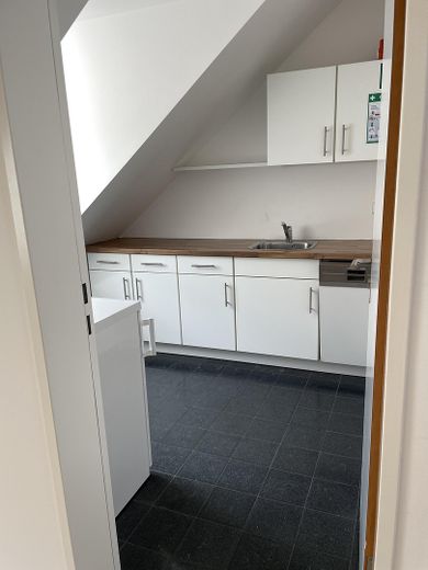Workspace in Top-Lage: 3 Floors für dein Team im Herzen Münchens – OG 3 Küche