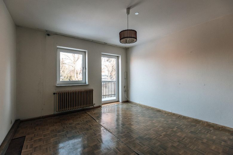Traumhaftes Gartengrundstück 507qm Nähe Isarhochufer in Pullach mit großem Potential – Schlafzimmer Eltern 1.OG 3