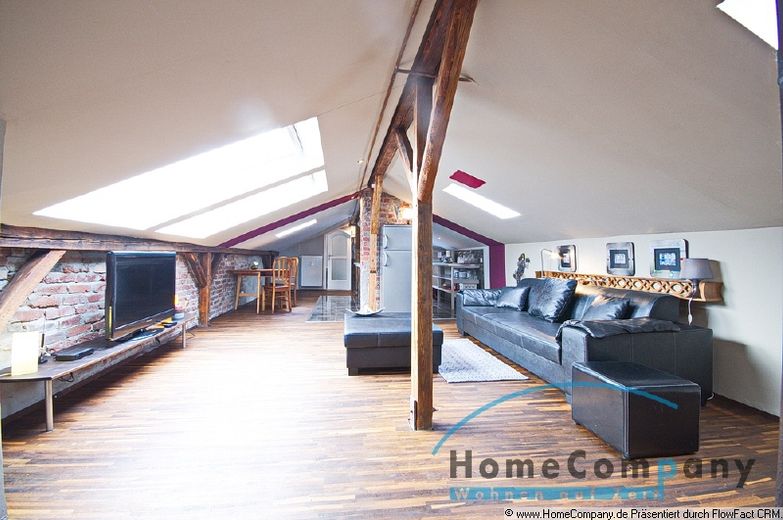 Wonderful attic storey apartment in the eastern part of the city centre, near the Kaiserstraßenviertel – 48adce03f8fac9e18588a820a003c444ca242278-1.jpg