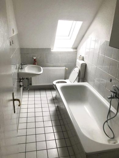 Schöne sanierte 1,5- Zimmerwohnung – Foto 5