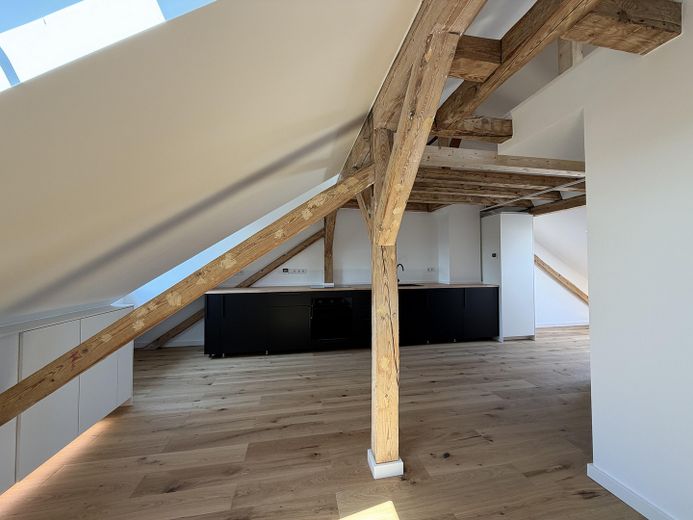 offene Balkenstruktur