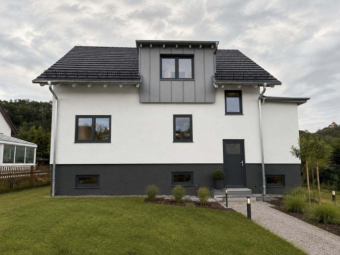 Thüringen / Wartburgkreis/ Thal, EFH – Musterfoto