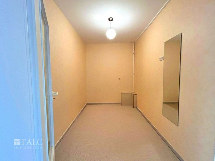 *** Ruhig &amp; naturnah - schönes Reihenmittelhaus mit Terrasse und gepflegtem Garten *** – Zimmer/ HWR  EG