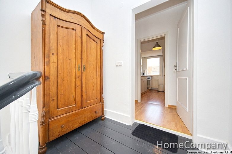 Feel straight at home! Apartment in Düsseldorf’s Bilk district, close to the university hospital – e512e0ccc1dd99ba3cd7d2ad83ff3c7ae2c98f1b.jpg