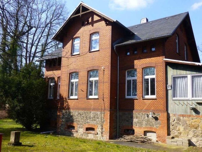 Casa e terreno spaziosi a 04924 Bad Liebenwerda – Foto 1