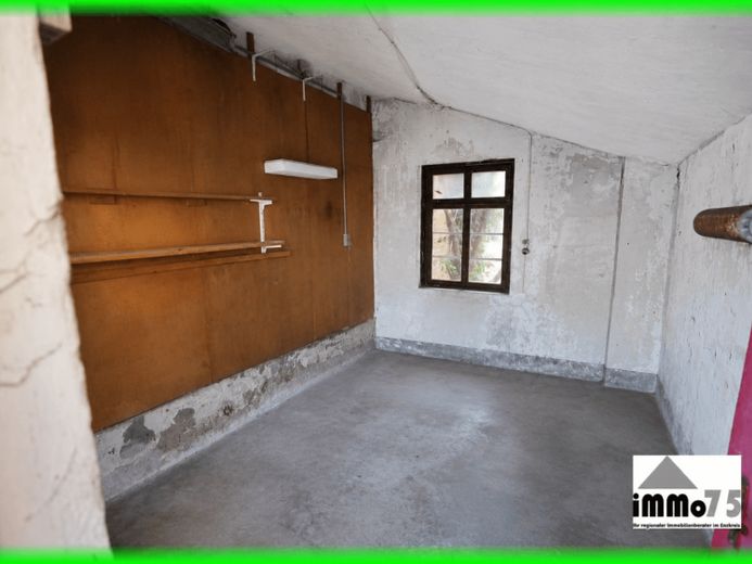 Superficie di deposito centrale a Dürrmenz con area esterna – Foto 1