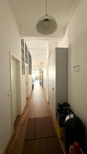 Großzügige Loft-Bürofläche in Kreuzberger Top-Lage Nähe Paul-Lincke-Ufer – Flur hinten