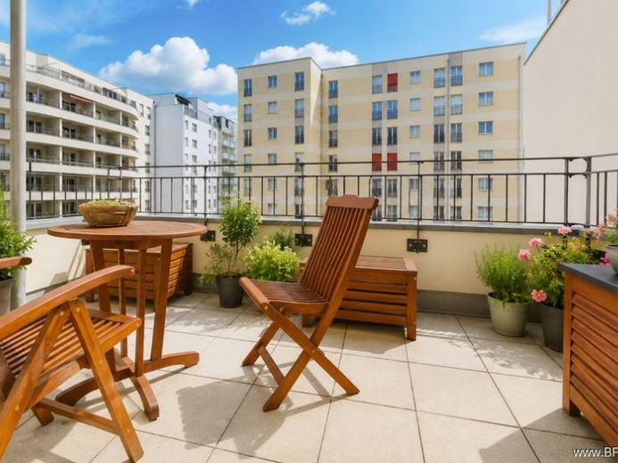 elegante appartamento di 2 locali con ampio balcone vicino a Spittelmarkt - affittato ammobiliato – Foto 1