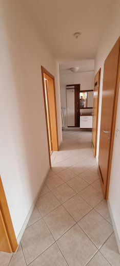 ETW (3 Zimmer/103,23qm) Neu-Ulm/Wiley - charmant, hell, in Premium-Lage(Peter Biebl Park) – 1. Flur, rechts, vom Bad aus