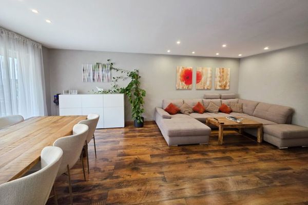 Appartement en rez-de-chaussée rénové avec garage, balcon... à Rheingönheim