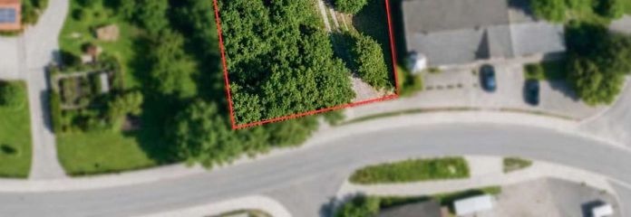 Działka budowlana w Albaching – ok. 682 m² w ustabilizowanej lokalizacji mieszkaniowej z potencjałem