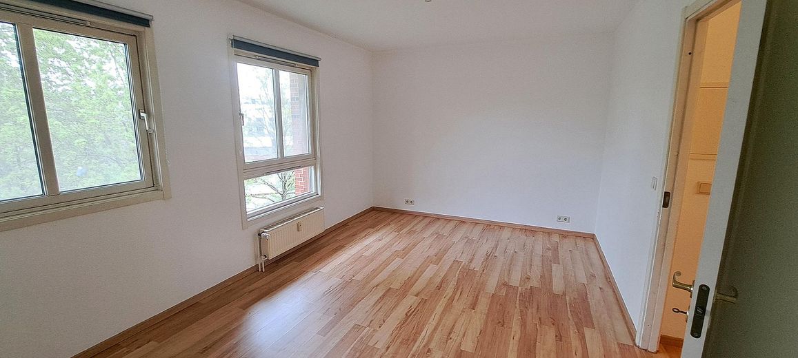 Helle 2-Zimmer-Wohnung, Balkon, neue EBK, Fahrstuhl, Naturschutzgebiet (Lesum) von Privat – Gemütliches Schlafzimmer