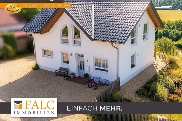Ein Zuhause mit Weitblick – Einfamilienhaus mit großem Garten und traumhafter Aussicht