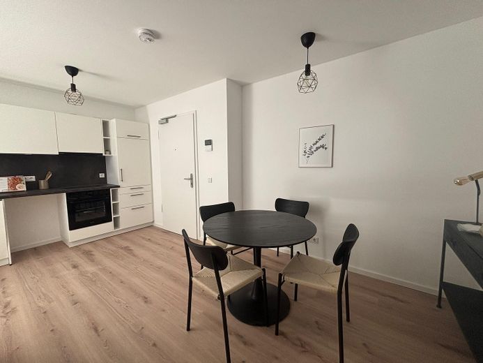 Appartamenti esclusivi di nuova costruzione nella Schweinauer Hauptstraße – Con cucina componibile e posto auto WE2.04 – Essbereich