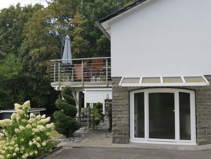 Exklusives Wohnen in allerbester Wohnlage – Balkon 